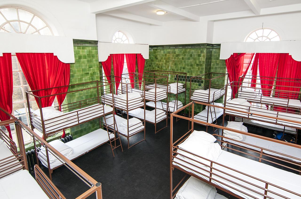 Rest Up Hostel Лондон Екстер'єр фото